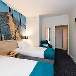 Eureka 3*