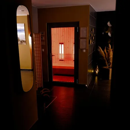 Eureka Hotel 3*