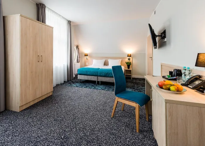 Eureka 3* سوبوت